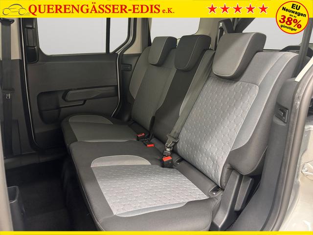 Ford Tourneo Courier Titanium 