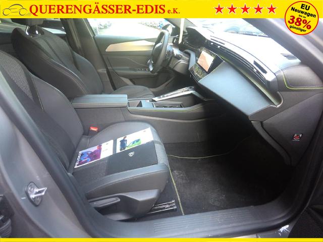 Peugeot 408 GT 