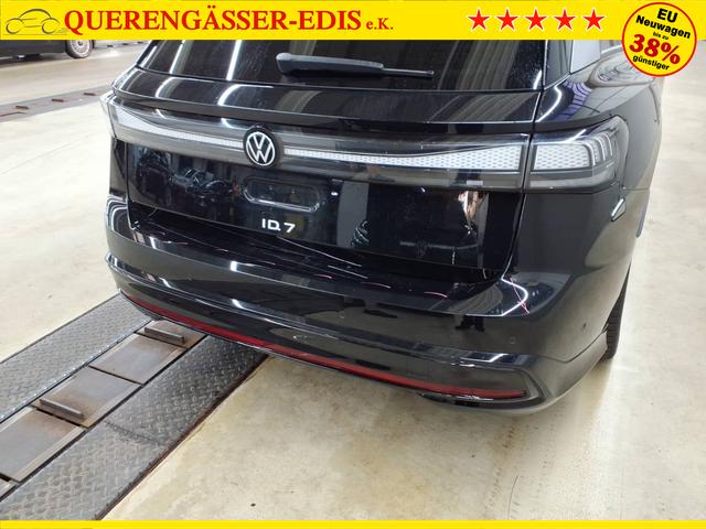 Volkswagen ID.7 Tourer Pro 