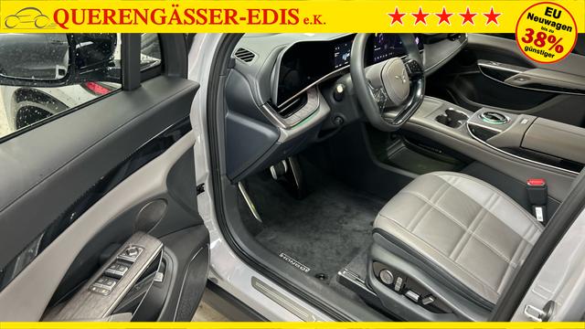Hongqi EHS7 4WD Performance 