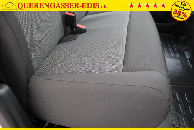 Peugeot e-Expert Fahrgestell 50 kWh 136 hp 