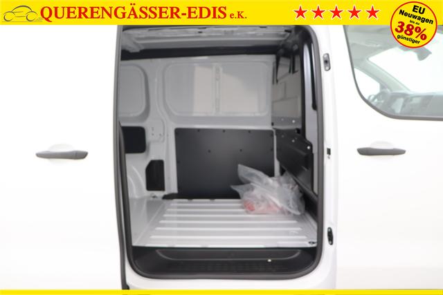 Peugeot e-Expert Fahrgestell 50 kWh 136 hp 