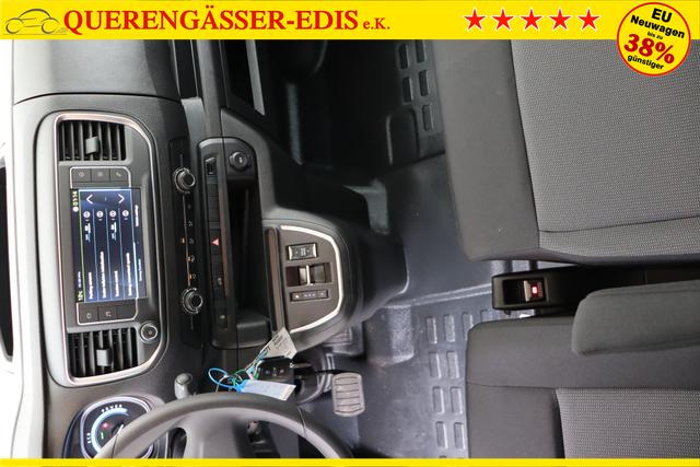 Peugeot e-Expert Fahrgestell 75 kWh 136 hp 