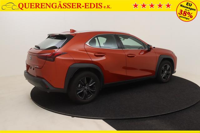 Lexus UX 250h 2,0 ECVT 