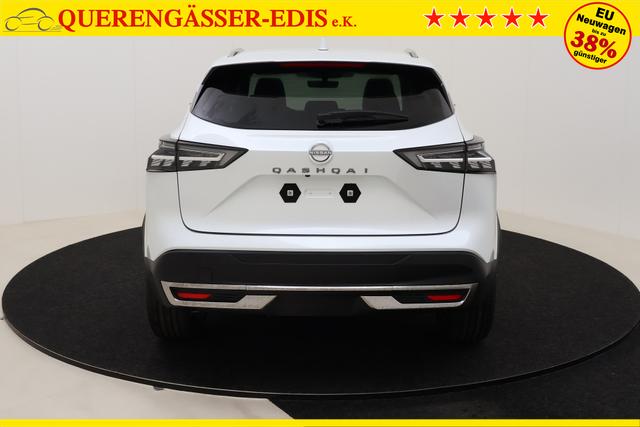 Nissan Qashqai Tekna 1.3 158 hp CVT 2WD 