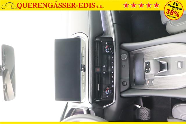 Nissan Qashqai Tekna 1.3 158 hp CVT 2WD 