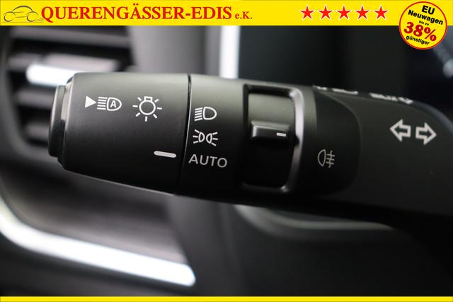 Nissan Qashqai Tekna 1.3 158 hp CVT 2WD 