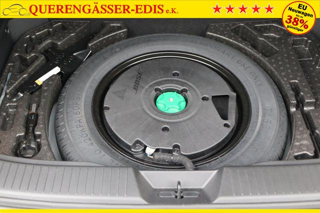 Nissan Qashqai Tekna 1.3 158 hp CVT 2WD 