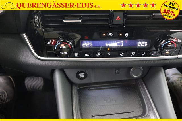 Nissan Qashqai Tekna 1.3 158 hp CVT 2WD 