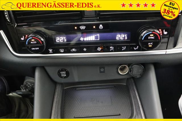 Nissan Qashqai Tekna 1.3 158 hp CVT 2WD 