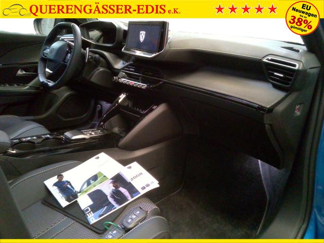 Peugeot 2008 GT 1.2L Hybrid (e-DCS6) 136 hp 