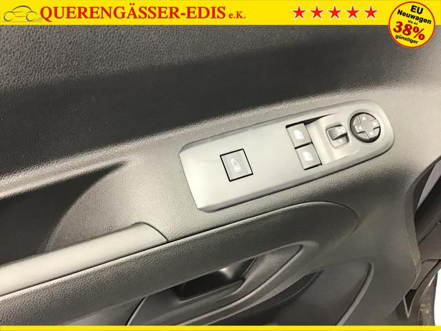 Opel Combo Cargo / Van (XL Heavy 950 kg) 1.5 DIESEL 132hp 