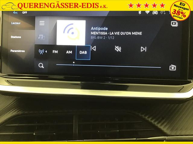 Peugeot 2008 Allure 1.2 GASOLINE 100hp 