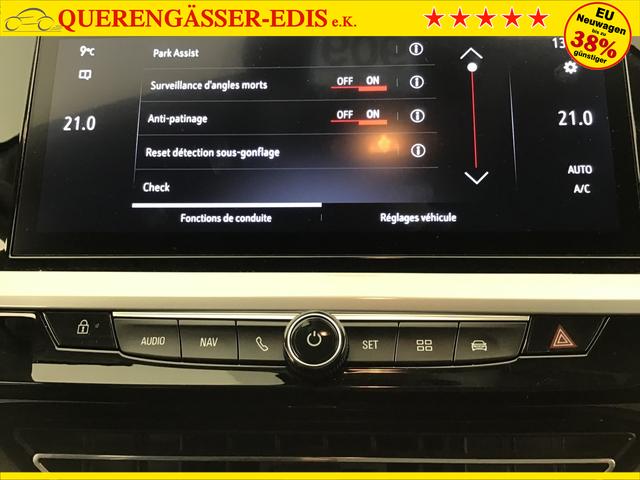 Opel Grandland GS 1.2 GASOLINE 130hp 