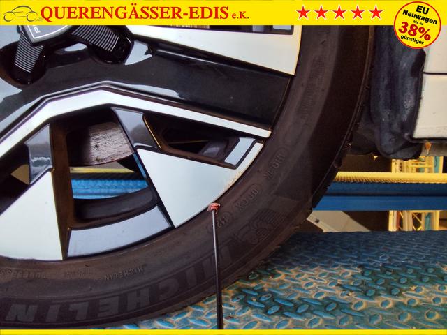 Peugeot 208 Allure 1.2L 100 hp S&S (gasoline) 