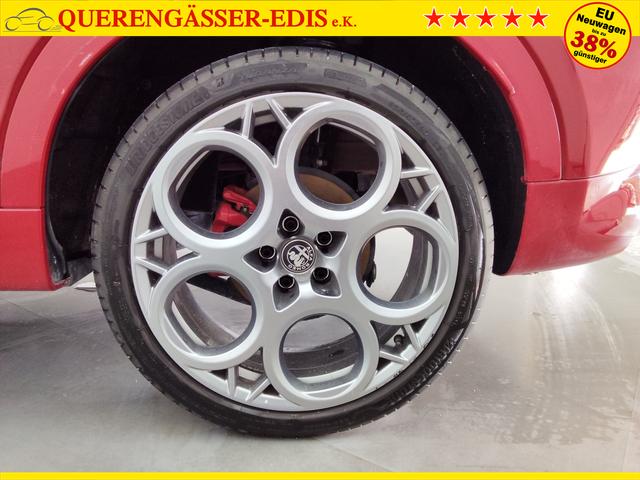 Alfa Romeo Tonale Tributo Italiano 1.5L Hybrid 160 hp 