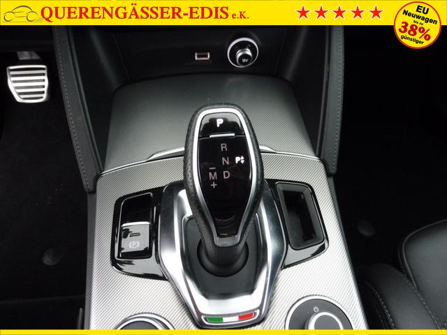 Alfa Romeo Stelvio Sprint 2.2L Diesel 160 hp 