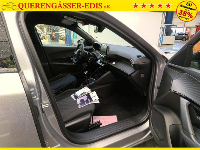 Peugeot 2008 Style 1.2L (1199cc) 100hp S&S (manual 6-speed) 