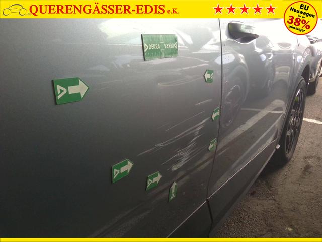 Peugeot 3008 GT Hybrid 145 e-DCS6 (1.2L 3-cylinder mild-hybrid gasoline) 