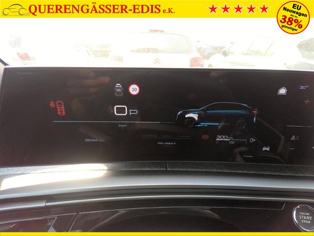 Peugeot 3008 GT Hybrid 145 (e-DCS6) 1.2L 