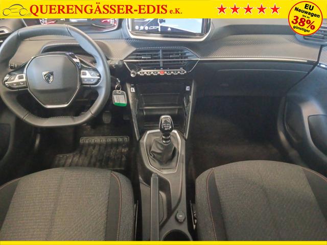 Peugeot 208 Style 1.2L 3-cylinder 100 hp S&S (6-speed manual) 