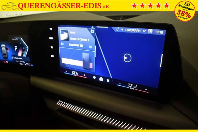 BMW 1er 1 Serie M Sport Design 120d 163 hp (120 kW) Diesel mild-hybrid, 7-speed DKG dual-clutch automatic, 2.0L (1995 cc) I4 TwinPower Turbo 