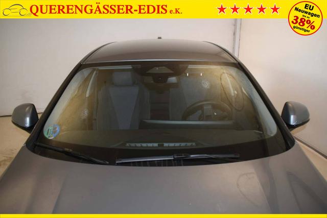 BMW 1er 1 Serie M Sport Design 120d 163 hp (120 kW) Diesel mild-hybrid, 7-speed DKG dual-clutch automatic, 2.0L (1995 cc) I4 TwinPower Turbo 