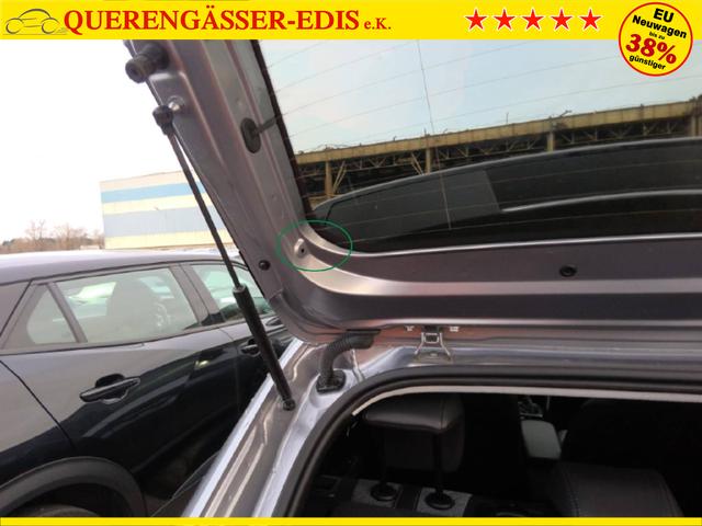 Peugeot 208 Allure 1.2L (1199cc) Gasoline 100 hp S&S, 6-speed manual 