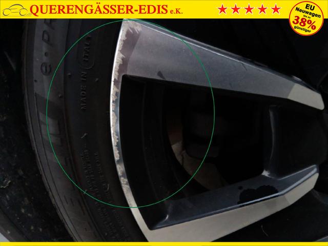 Peugeot 208 Allure 1.2L (1199cc) Gasoline 100 hp S&S, 6-speed manual 