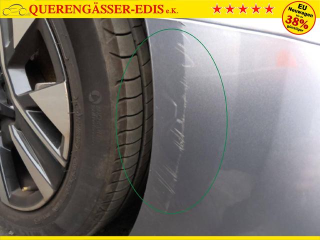 Peugeot 208 Allure 1.2L (1199cc) Gasoline 100 hp S&S, 6-speed manual 