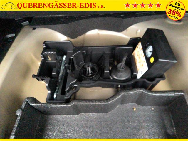 Peugeot 2008 Style 1.2L (1199cc) gasoline 100 hp S&S, 6-speed manual 