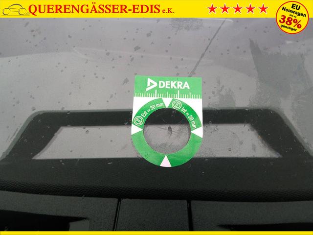 Peugeot 2008 Style 1.2L (1199cc) gasoline 100 hp S&S, 6-speed manual 