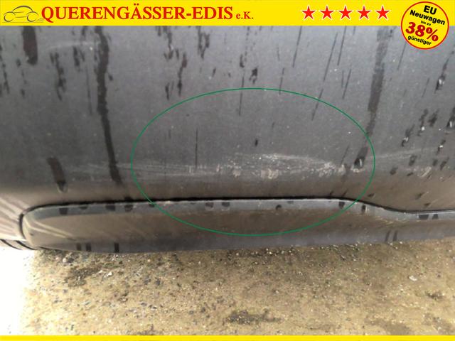 Peugeot 2008 Style 1.2L (1199cc) gasoline 100 hp S&S, 6-speed manual 