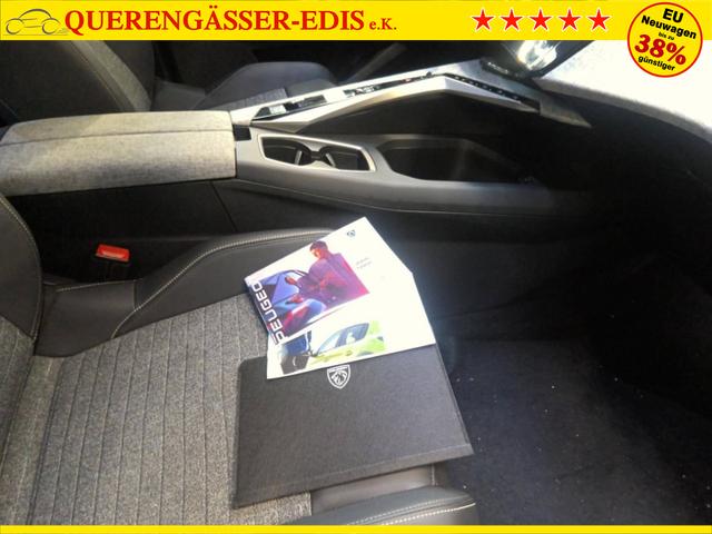 Peugeot 3008 Allure Hybrid 145 (MHEV) e-DCS6 1.2L 3-cylinder 