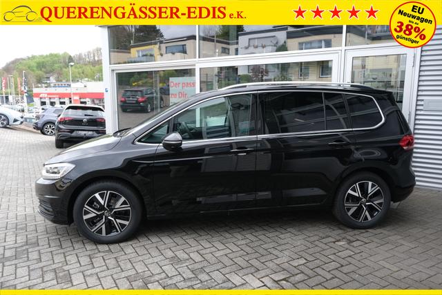 VW Touran 1.5 TSI DSG Grenadilschwarz 