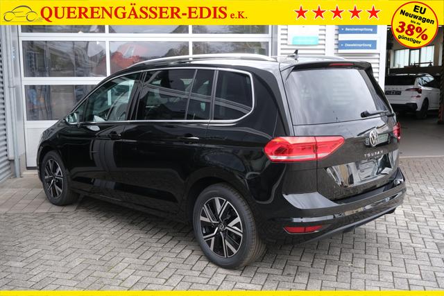 VW Touran 1.5 TSI DSG Grenadilschwarz 