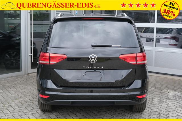 VW Touran 1.5 TSI DSG Grenadilschwarz 