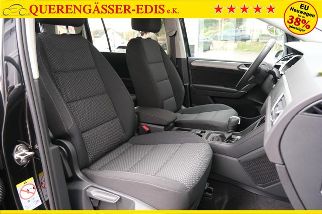 VW Touran 1.5 TSI DSG Grenadilschwarz 