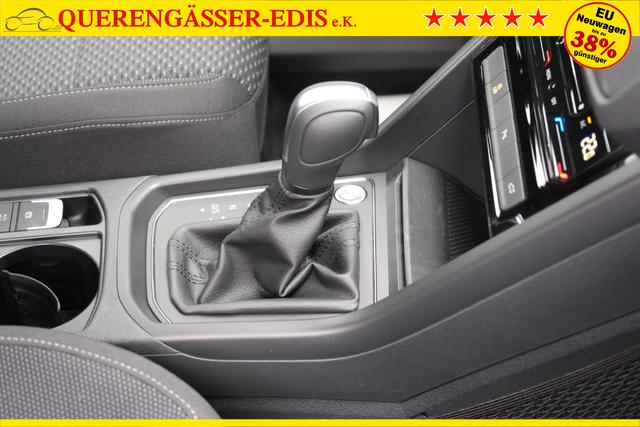 VW Touran 1.5 TSI DSG Grenadilschwarz 