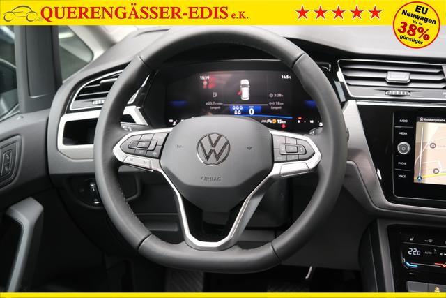 VW Touran 1.5 TSI DSG Grenadilschwarz 