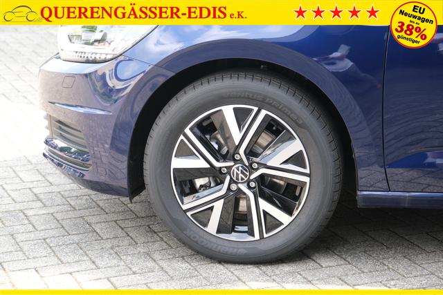 VW Touran Atlantik Blau 