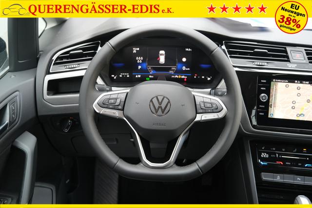 VW Touran Atlantik Blau 