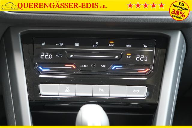 VW Touran Atlantik Blau 