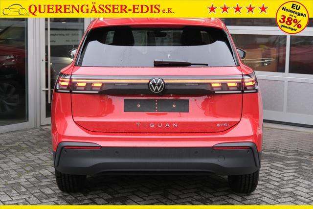VW Tiguan Rot