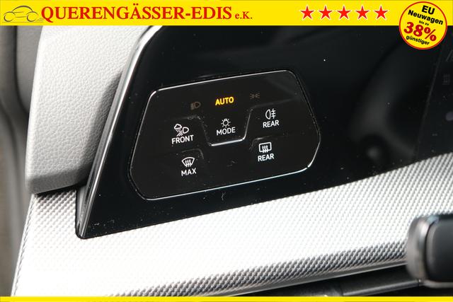 Volkswagen Golf 1.5 TSI R-Line AHK LED+ Side-Assist 360° Travel-Assist ACC Keyless 