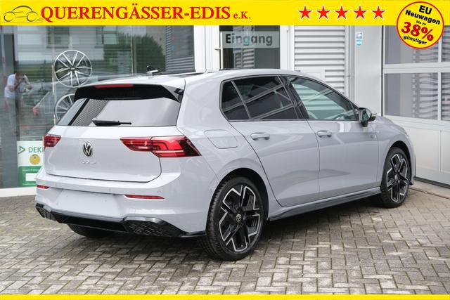 VW Golf 8 R-Line Mondstein Grau 