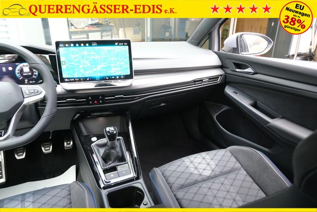 VW Golf 8 R-Line Mondstein Grau 