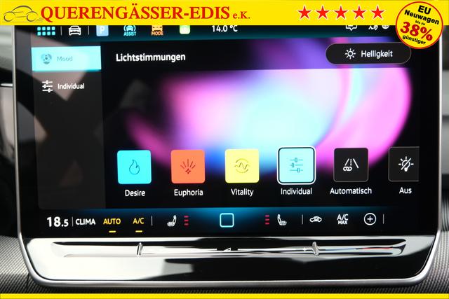 VW Golf 8 R-Line Mondstein Grau 