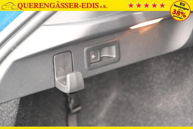 Skoda Scala Race Blau 