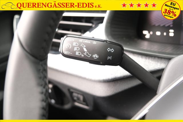 Skoda Scala Race Blau 